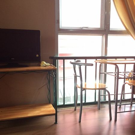 Baan Khun Mae Apartment Bangkok Luaran gambar