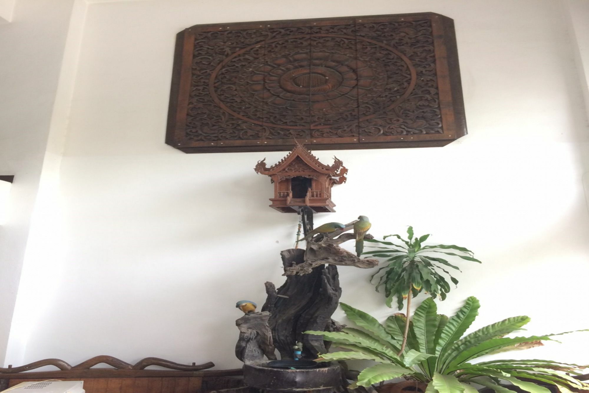 Baan Khun Mae Apartment Bangkok Luaran gambar